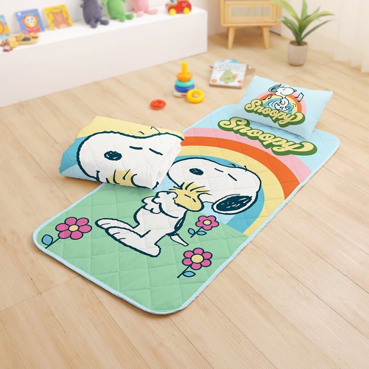 Bantal dan Selimut Bantal dan Selimut Anak Kartun MIT Snoopy Rainbow Friends Biru