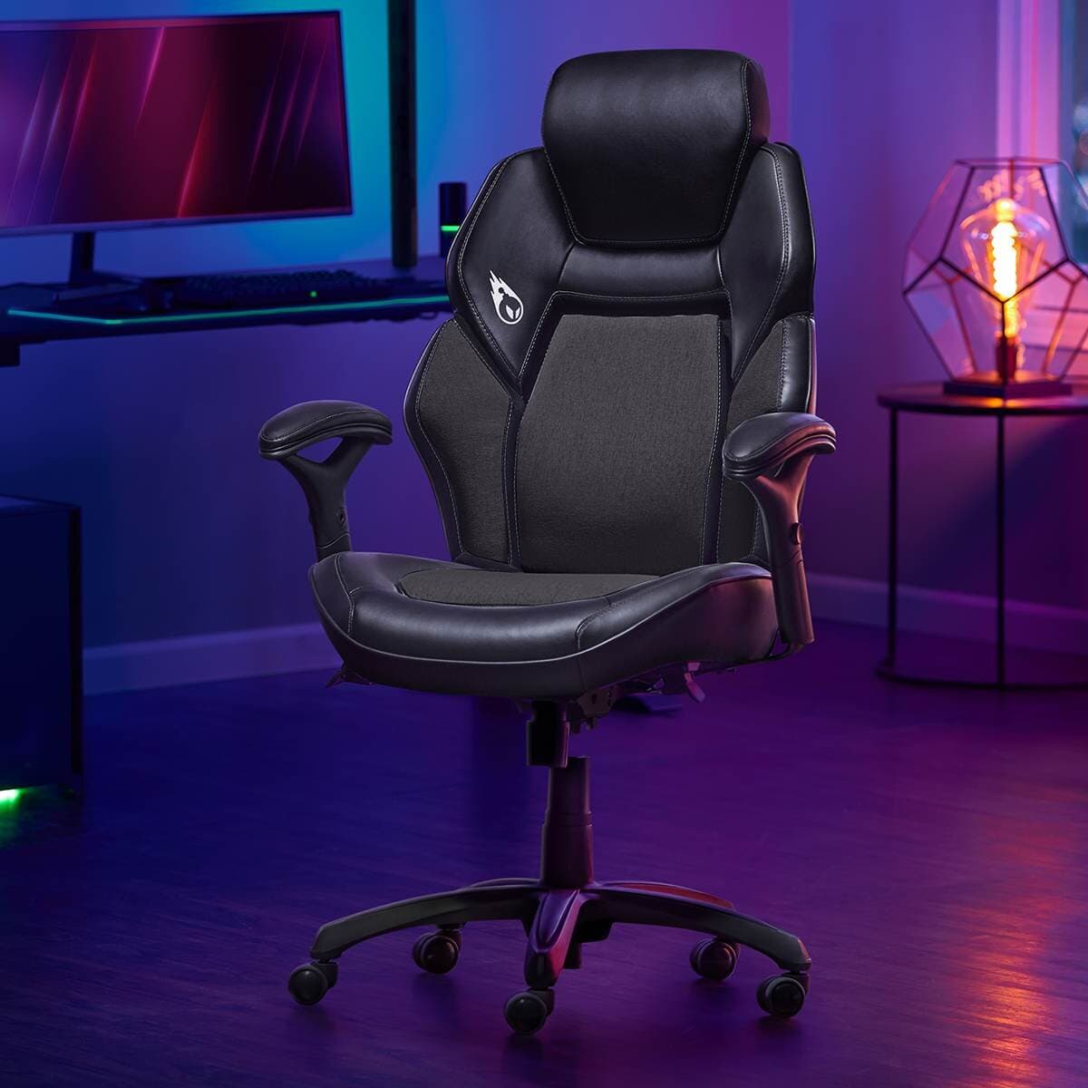 True Innovations Chair Gaming 3D Insight Dengan Headrest Bisa Diatur Warna Hitam Pekat