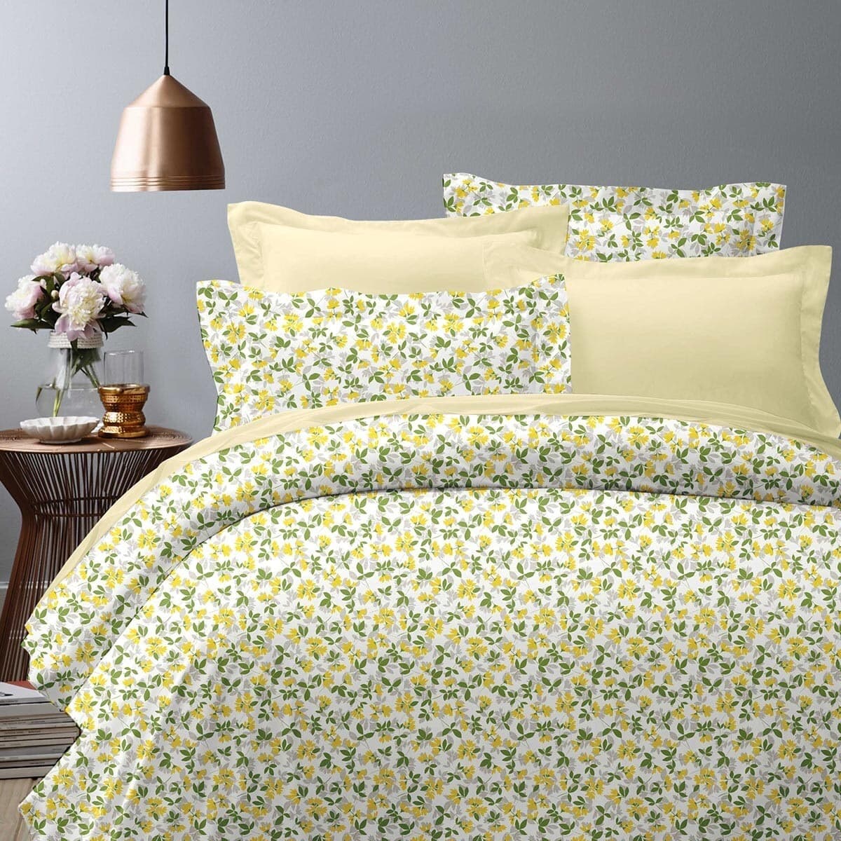 Caliphil Set Bed Cover dan Sheet Pasangan Ukuran Double Plus 183 cm X 190 cm Mina