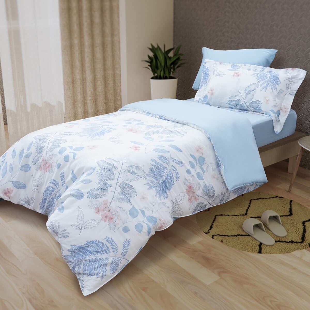 CASA Set Bed Cover Pillowcase Satin Rayon 4 Pieces Musim Semi Pink Mungil Single