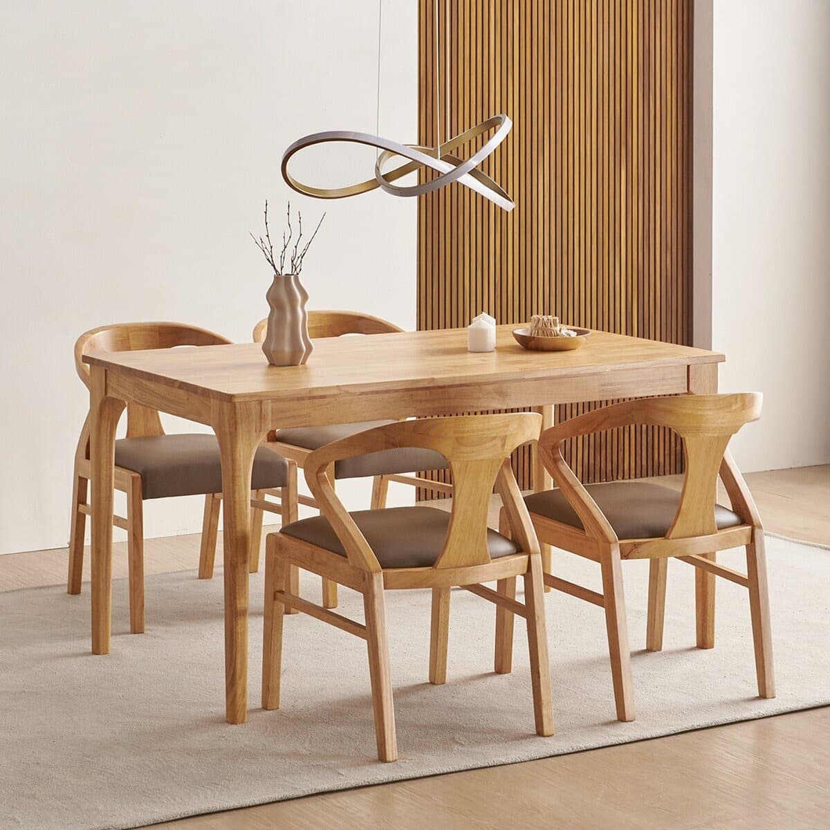 Set Meja dan Kursi Makan Finlandia